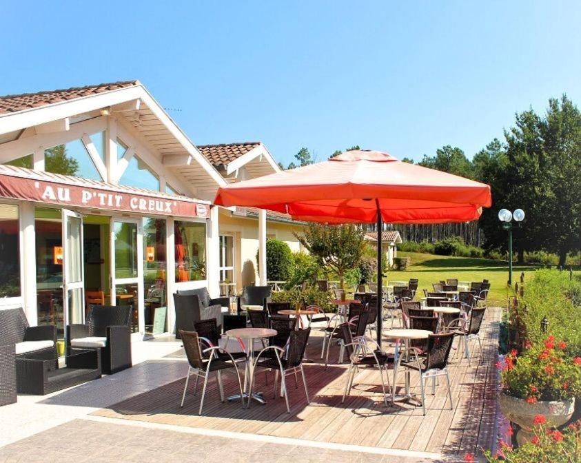 Hotel Au P'Tit Creux Des Landes Ychoux Exterior foto
